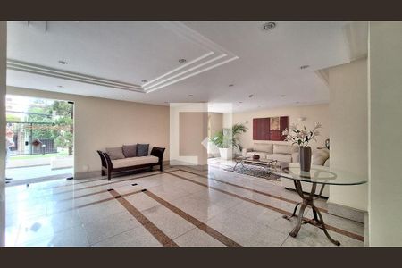 Apartamento à venda com 85m², 3 quartos e 2 vagas Apartamento à venda com 85m², 3 quartos e 2 vagasÁrea comum