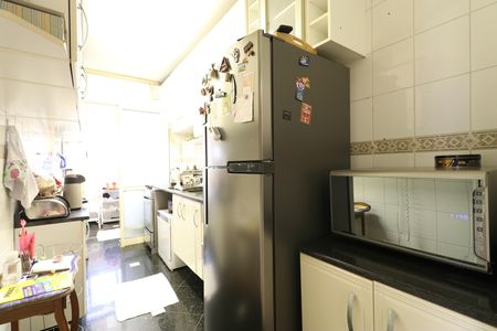 Apartamento à venda com 85m², 3 quartos e 2 vagasCozinha e Área de Serviço