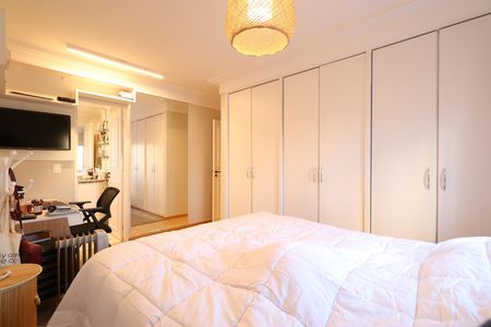 Apartamento à venda com 85m², 3 quartos e 2 vagasSuíte