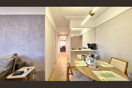 Apartamento à venda com 85m², 3 quartos e 2 vagas Apartamento à venda com 85m², 3 quartos e 2 vagasDetalhe
