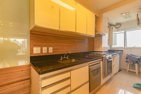 Apartamento à venda com 81m², 2 quartos e 2 vagas