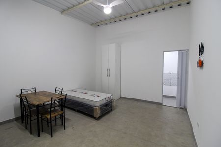 Cozinha de kitnet/studio para alugar com 1 quarto, 33m² em Vila São Silvestre (zona Leste), São Paulo