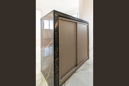 Apartamento para alugar com 44m², 2 quartos e sem vaga Apartamento para alugar com 44m², 2 quartos e sem vagaCozinha - Armários