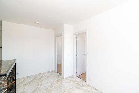 Sala de apartamento para alugar com 2 quartos, 44m² em Ramos, Rio de Janeiro