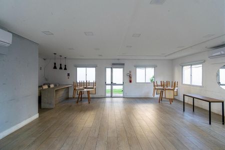 Apartamento para alugar com 44m², 2 quartos e sem vaga Apartamento para alugar com 44m², 2 quartos e sem vagaÁrea comum - Salão de festas