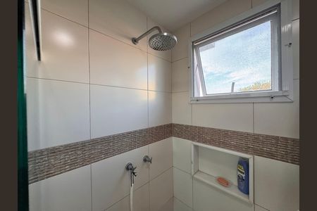 Casa de condomínio à venda com 270m², 4 quartos e 2 vagas