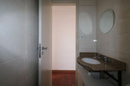 Apartamento para alugar com 69m², 3 quartos e 2 vagas Apartamento para alugar com 69m², 3 quartos e 2 vagasBanheiro Social