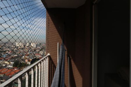 Apartamento para alugar com 69m², 3 quartos e 2 vagas Apartamento para alugar com 69m², 3 quartos e 2 vagasVaranda