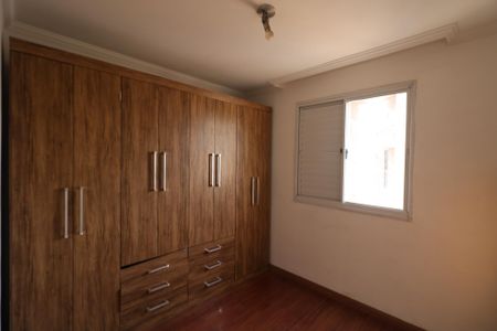 Apartamento para alugar com 69m², 3 quartos e 2 vagas Apartamento para alugar com 69m², 3 quartos e 2 vagasQuarto 2