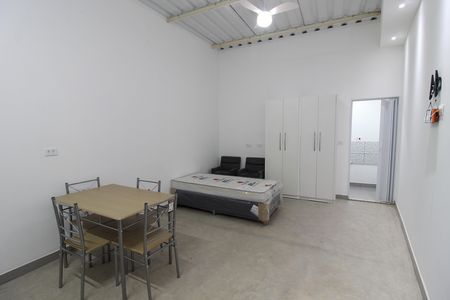 Cozinha de kitnet/studio para alugar com 1 quarto, 33m² em Vila São Silvestre (zona Leste), São Paulo
