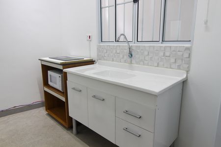 Cozinha de kitnet/studio para alugar com 1 quarto, 33m² em Vila São Silvestre (zona Leste), São Paulo