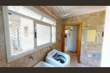 Apartamento à venda com 135m², 4 quartos e 3 vagas