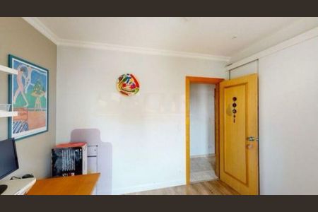 Apartamento à venda com 135m², 4 quartos e 3 vagas