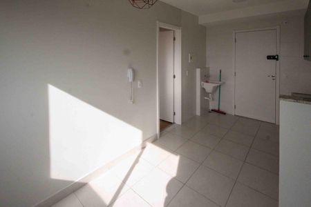Apartamento para alugar com 27m², 1 quarto e sem vaga Apartamento para alugar com 27m², 1 quarto e sem vagaSala
