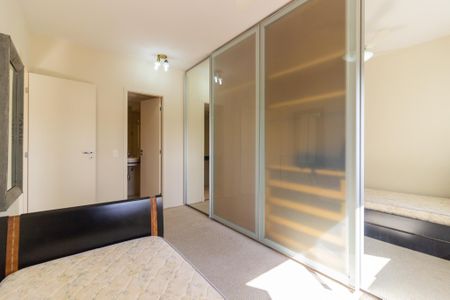 Apartamento à venda com 156m², 2 quartos e 2 vagas Apartamento à venda com 156m², 2 quartos e 2 vagasSuíte 1