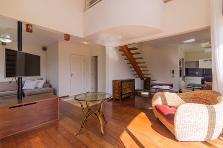Apartamento à venda com 156m², 2 quartos e 2 vagas Apartamento à venda com 156m², 2 quartos e 2 vagasSala