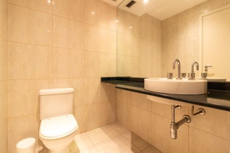 Apartamento à venda com 156m², 2 quartos e 2 vagas Apartamento à venda com 156m², 2 quartos e 2 vagasSuíte 1