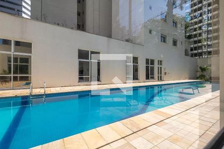 Apartamento à venda com 156m², 2 quartos e 2 vagas Apartamento à venda com 156m², 2 quartos e 2 vagasÁrea comum - Piscina