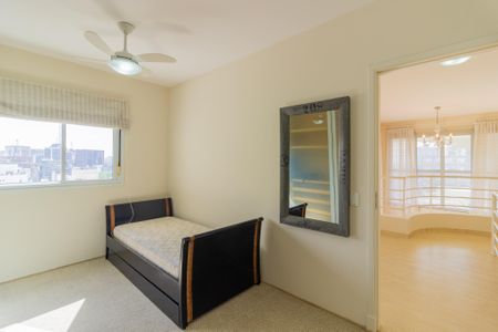 Apartamento à venda com 156m², 2 quartos e 2 vagas Apartamento à venda com 156m², 2 quartos e 2 vagasSuíte 1