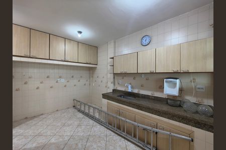 Casa à venda com 100m², 3 quartos e 3 vagas Casa à venda com 100m², 3 quartos e 3 vagasCozinha