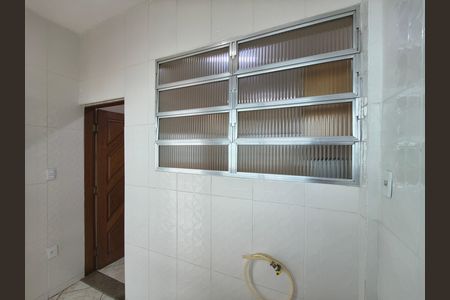 Casa à venda com 100m², 3 quartos e 3 vagas Casa à venda com 100m², 3 quartos e 3 vagasServiço