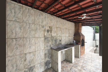 Casa à venda com 100m², 3 quartos e 3 vagas