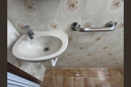 Casa à venda com 100m², 3 quartos e 3 vagas