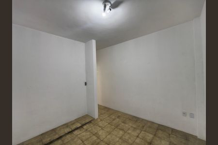 Casa à venda com 100m², 3 quartos e 3 vagas