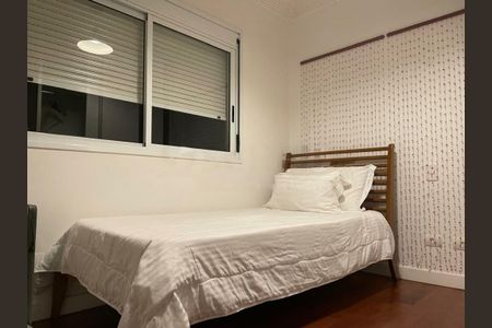 Apartamento à venda com 167m², 2 quartos e 3 vagas