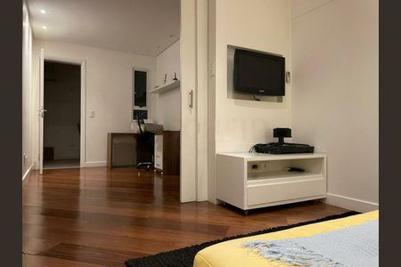 Apartamento à venda com 167m², 2 quartos e 3 vagas