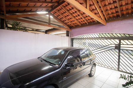 Casa à venda com 127m², 3 quartos e 2 vagasGARAGEM