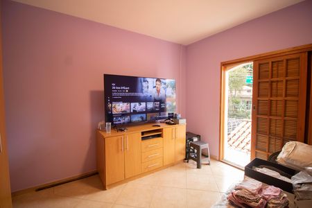 Casa à venda com 127m², 3 quartos e 2 vagasSUÍTE