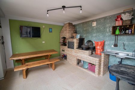 Casa à venda com 127m², 3 quartos e 2 vagasÁREA GOUMET
