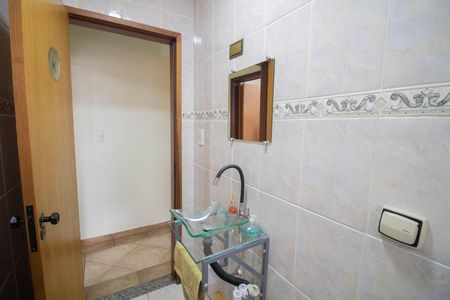 Casa à venda com 127m², 3 quartos e 2 vagasLAVABO