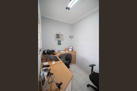 Casa à venda com 127m², 3 quartos e 2 vagasESCRITÓRIO