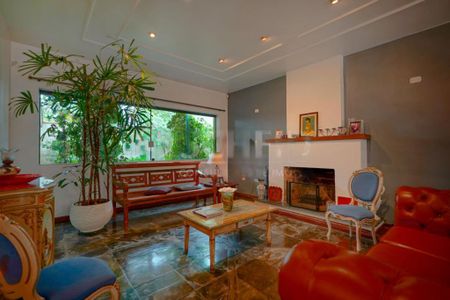 Casa à venda com 4 quartos, 230m² em Jardim Santo Amaro, São Paulo