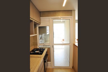 Detalhe - Área de Serviço de apartamento para alugar com 2 quartos, 70m² em Parque Sao Domingos, São Paulo