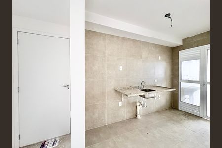 Cozinha de apartamento para alugar com 3 quartos, 70m² em Parque Sao Domingos, São Paulo