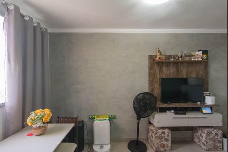Sala de apartamento à venda com 2 quartos, 44m² em Jardim Marcia, Campinas