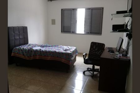 Foto 05 de casa à venda com 3 quartos, 220m² em Vila Guarará, Santo André