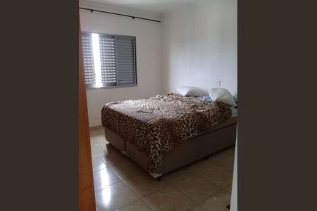 Foto 13 de casa à venda com 3 quartos, 220m² em Vila Guarará, Santo André