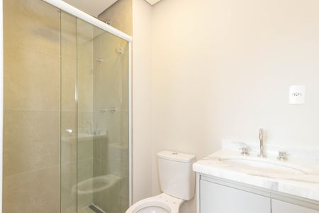 Banheiro Quarto 1 de apartamento para alugar com 2 quartos, 70m² em Parque Sao Domingos, São Paulo