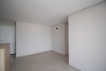 Sala de apartamento para alugar com 2 quartos, 70m² em Parque Sao Domingos, São Paulo