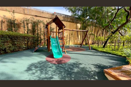 Apartamento à venda com 117m², 3 quartos e 3 vagas Apartamento à venda com 117m², 3 quartos e 3 vagasPlayground