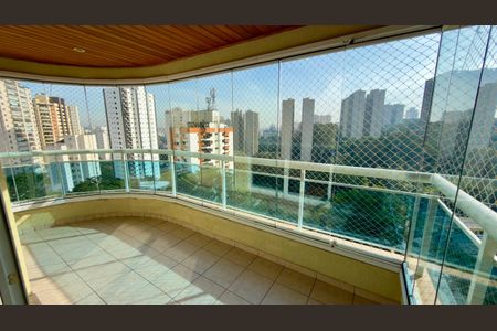 Apartamento à venda com 117m², 3 quartos e 3 vagas Apartamento à venda com 117m², 3 quartos e 3 vagasVaranda da Sala