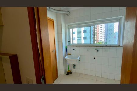 Apartamento à venda com 117m², 3 quartos e 3 vagas Apartamento à venda com 117m², 3 quartos e 3 vagasarea de serviço