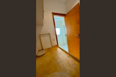 Apartamento à venda com 117m², 3 quartos e 3 vagas Apartamento à venda com 117m², 3 quartos e 3 vagasarea de serviço