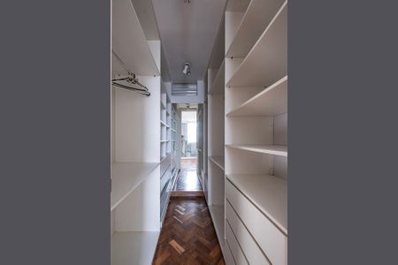 Apartamento para alugar com 180m², 3 quartos e 1 vaga Apartamento para alugar com 180m², 3 quartos e 1 vagaSuíte 1