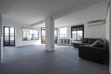 Sala 2 de apartamento à venda com 3 quartos, 180m² em Pinheiros, São Paulo