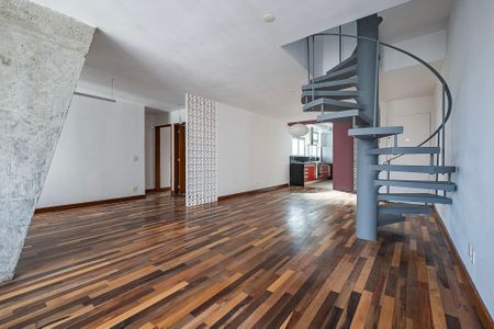 Apartamento para alugar com 180m², 3 quartos e 1 vaga Apartamento para alugar com 180m², 3 quartos e 1 vagaSala/Cozinha